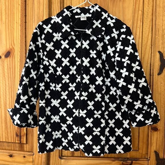 ***** 5 for $25 Rafael Zip Front Black and White Jacket - Picture 1 of 5